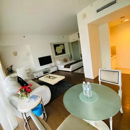 Radisson Apartment At Times Square